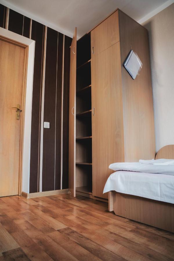 Telsiu Hotel Telšiai Esterno foto